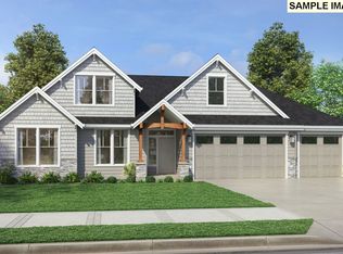 22670 S Ringle Ct, Beavercreek, OR 97004