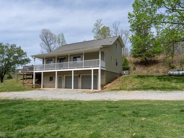 1819 Lawrenceburg Hwy, Waynesboro, TN 38485