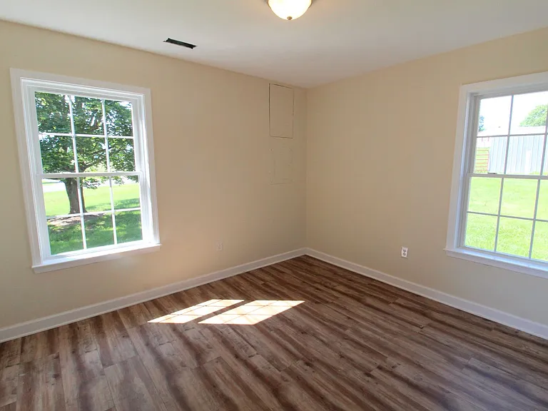 1465 Offenbacker Rd — Photo 13