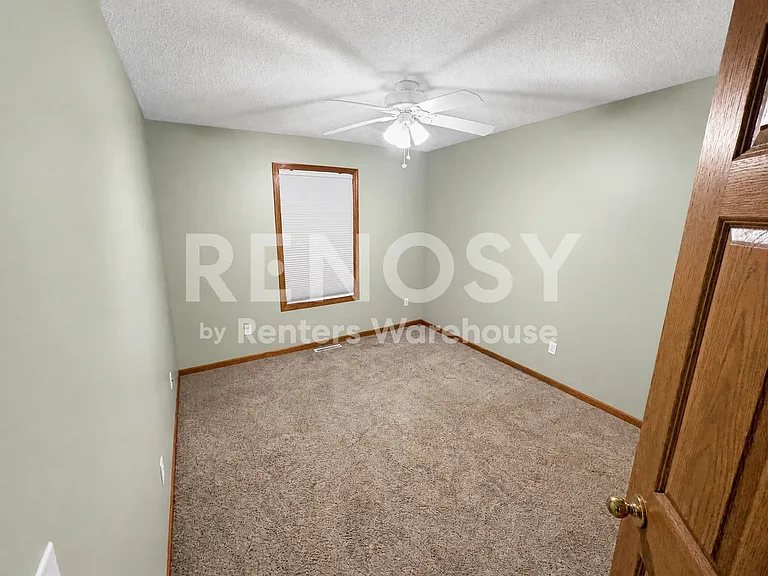 17505 48th Pl N — Photo 16