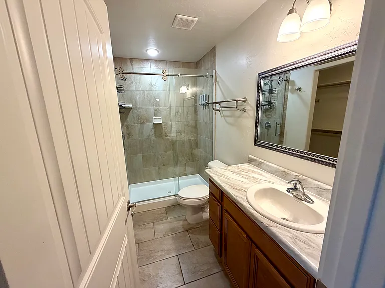 579 Redwing Ln — Photo 18