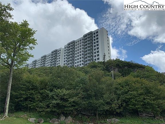 3rd image of 303 Sugar Top Dr