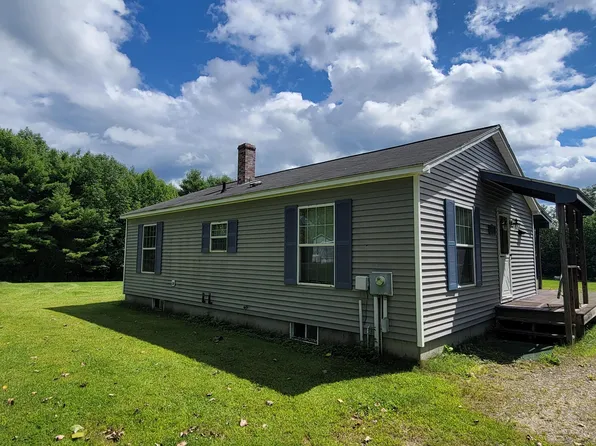 17 Alvarado Drive, Bridgton, ME 04009