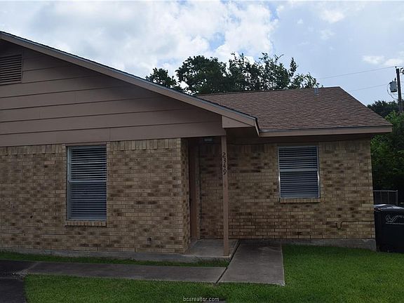 2nd image of 2349 Cornell Dr