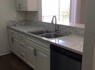 240 W Santa Cruz St APT 205, San Pedro, CA 90731