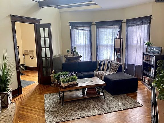 5th image of 792 Potomac Ave #2