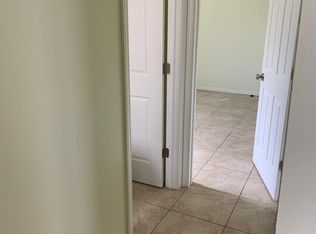 136 Broad St FLOOR 1, Perth Amboy, NJ 08861