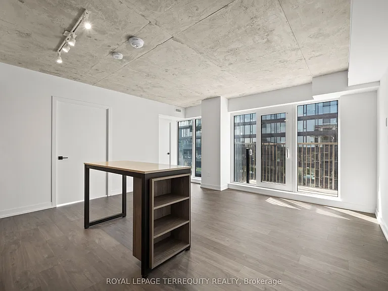 2 Augusta Ave #1303 — Photo 6