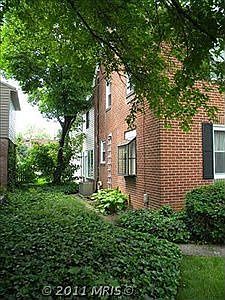 2nd image of 1447 Wilson Ave