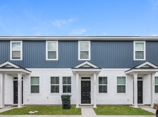 127 Morning Line Dr, Moncks Corner, SC 29461