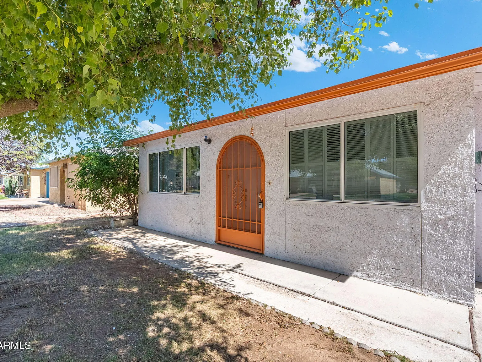 2 bed, 1.5 bath, 1265 sqft, $1,650 — Photo 1