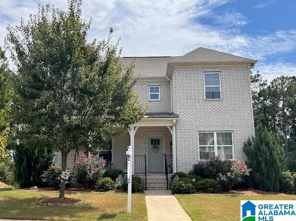 415 Lake Ridge Dr, Trussville, AL 35173