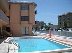 3rd image of 3582 NE 171st St APT 305