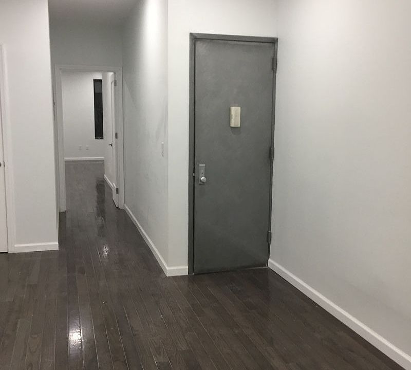 1st image of 316 Menahan St APT 2R