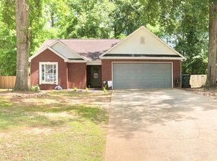 252 Melrose Ln, Dothan, AL 36303