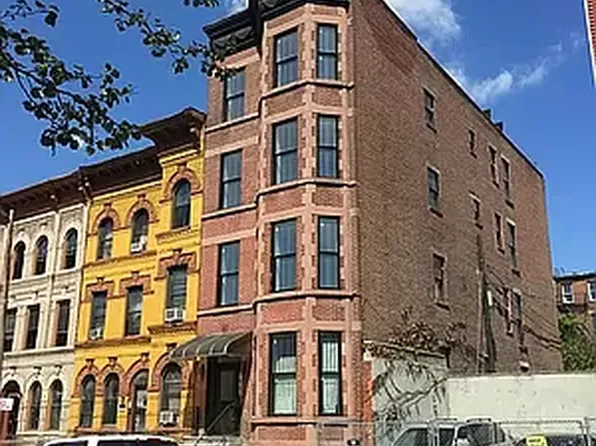 259 Hart Street image 1 of 15