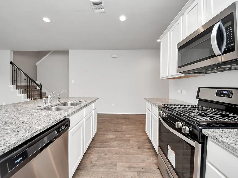 4406 Andorno Dr — Photo 43