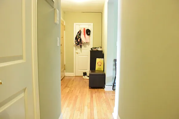 Sold by WRL Realty, LLC | media 21