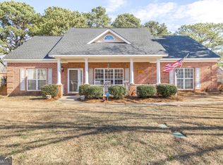 105 White Pond Ln, Warner Robins, GA 31088