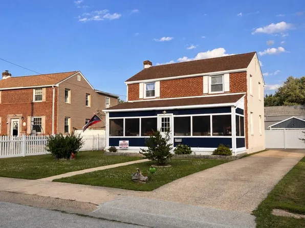 137 Atlas Dr, New Castle, DE 19720