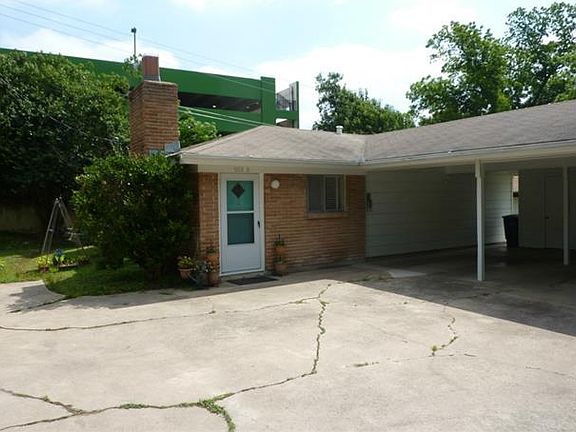 2nd image of 502 Long Bow Ln #B