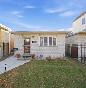 4305 S Wood St, Chicago, IL, 60609