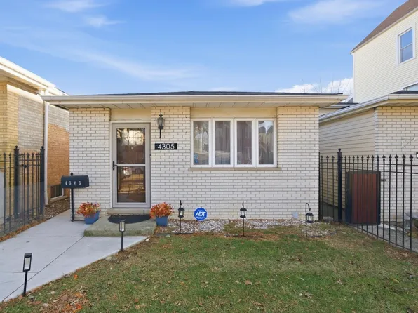 4305 S Wood St, Chicago, IL 60609