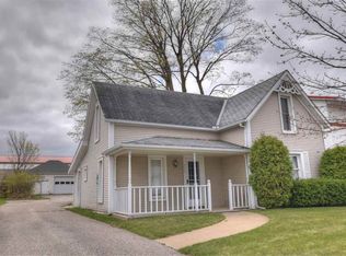 717 Pleasant St, Petoskey, MI 49770