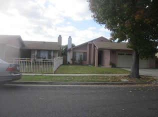 945 S Kemp Ave, Compton, CA 90220