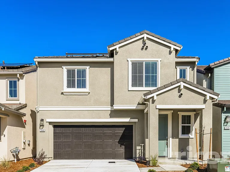 2640 Miller Run Ln — Photo 1