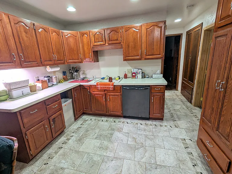 743 Ashland Ave #U — Photo 5