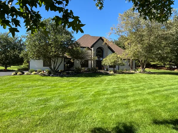 8310 Dublin Rd, Powell, OH 43065