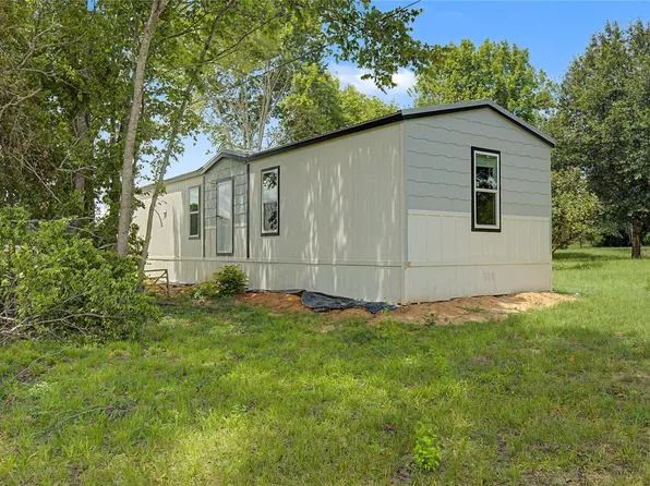 293 W Houston St, Lovelady, TX 75851