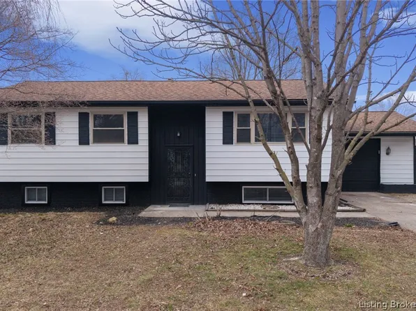 638 Georgian Avenue, Sellersburg, IN 47172