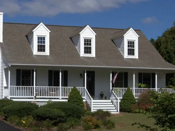 4980 Holly Fork Rd, Barhamsville, VA 23011