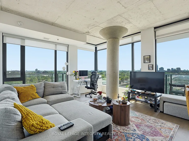 203 Catherine St #1203 — Photo 12