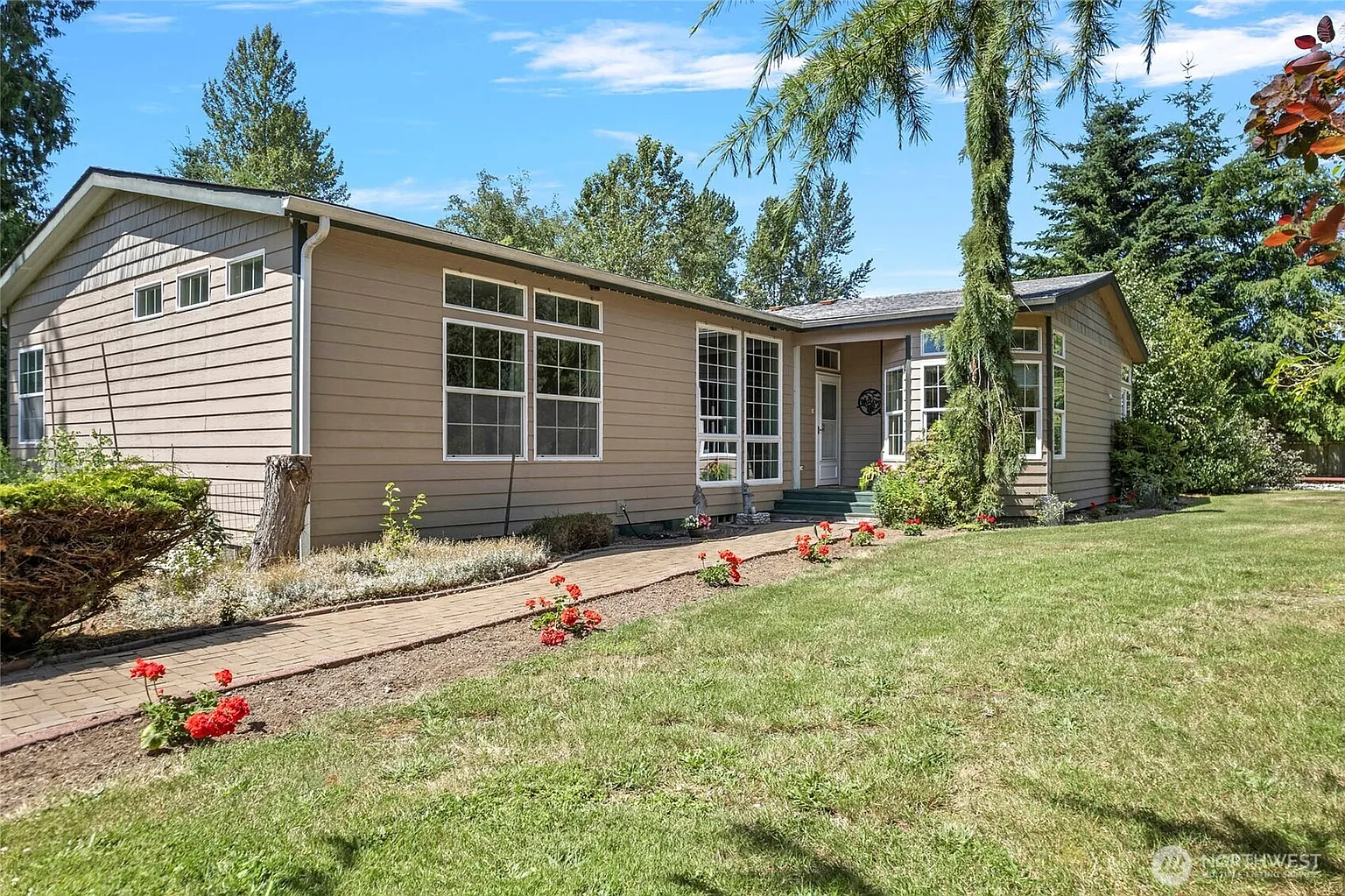 6948 Howell Lane photo 1