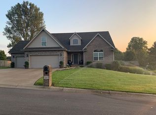 500 Mount Ashley Rd, Evansville, IN 47711