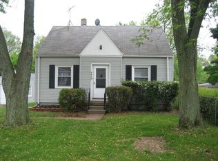 4427 Louella Ave, Waterford, MI 48329