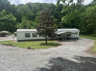4355 Browning Branch Rd, Bethpage, TN 37022