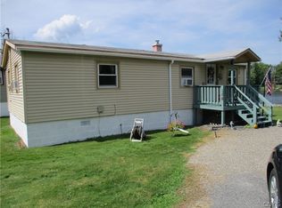 158 Van Ness Rd N, Baldwinsville, NY 13027