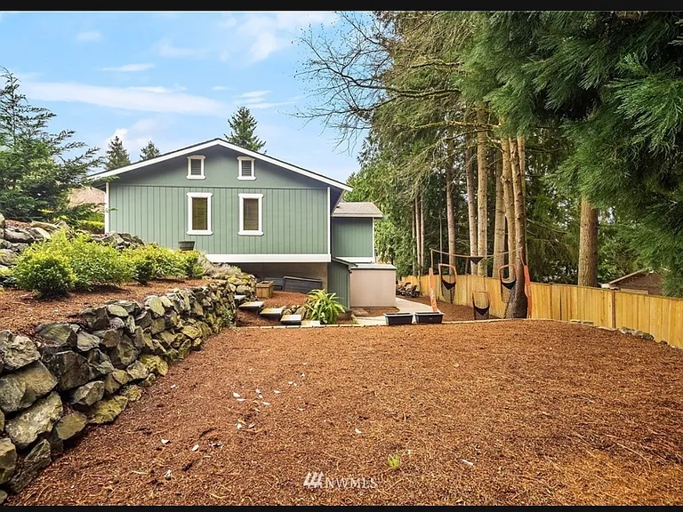 2337 138th Ave SE #B — Photo 26