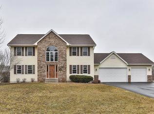 N8043 980th St, River Falls, WI 54022