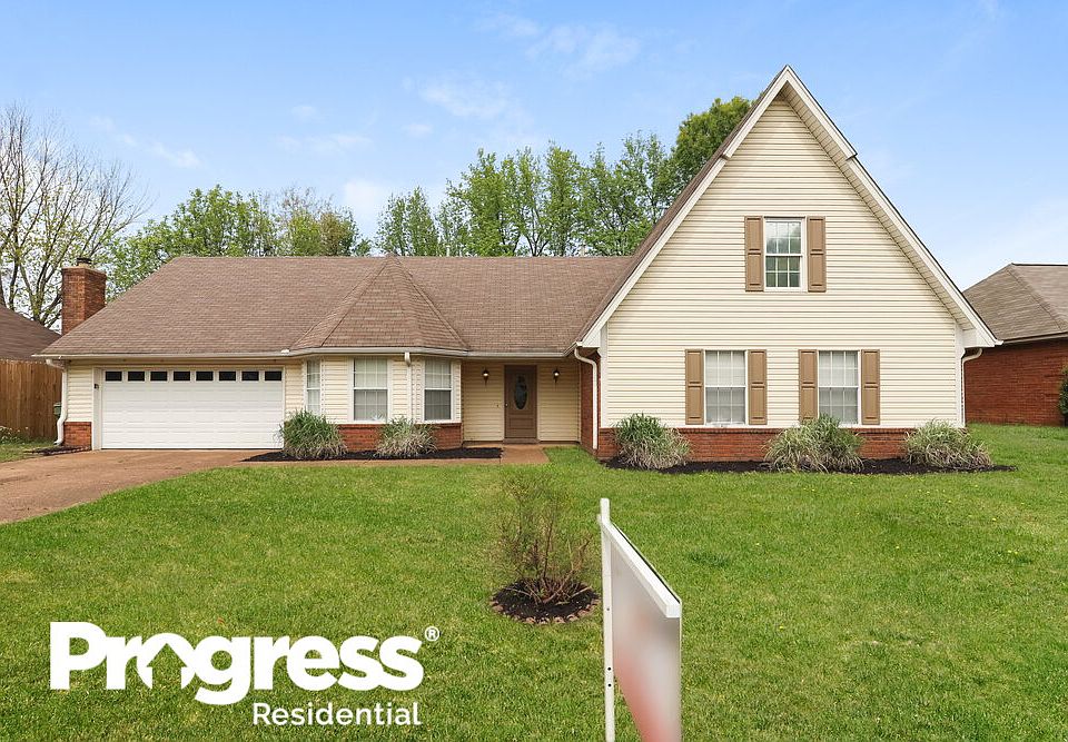 1st image of 7960 Meadow Trail Dr