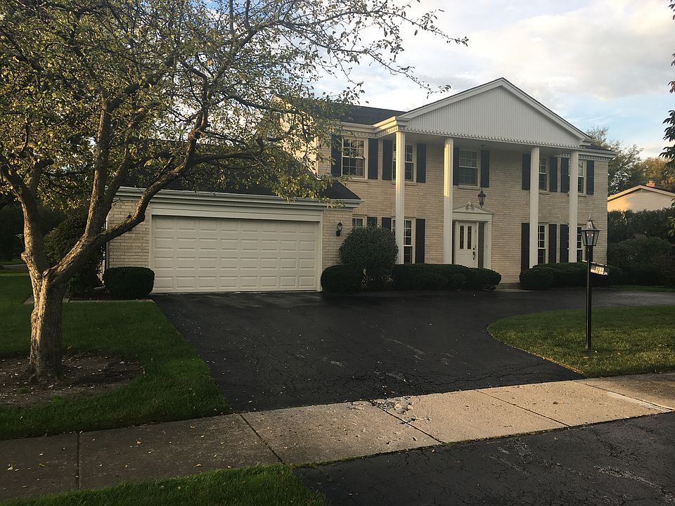 1st image of 2100 White Oak Dr