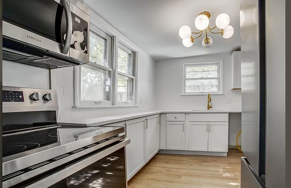 1st image of 8419 Mercier St