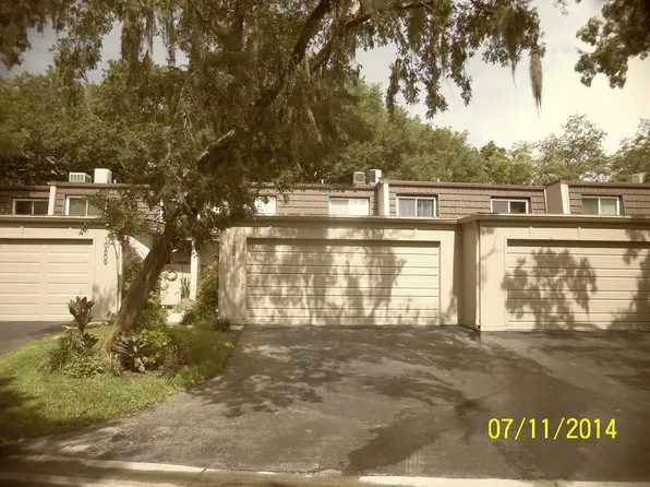 10607 Carrollbrook Way, Tampa, FL 33618