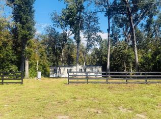 843 Central Ter, Fort White, FL 32038