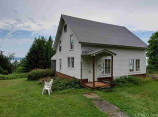 16635 Bayshore Rd, Lanse, MI 49946