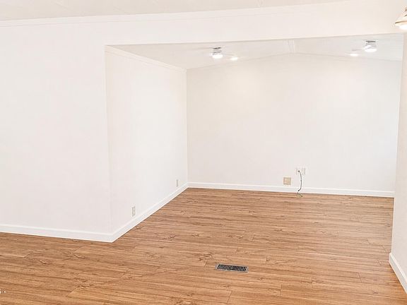 3rd image of 955 NE Mill St #D-3